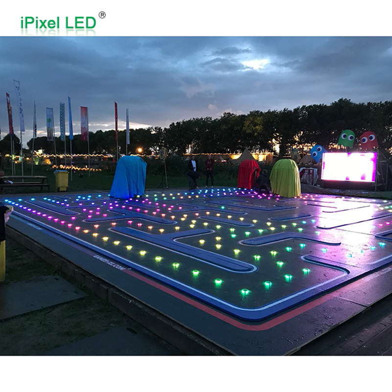 Games project about WS2812B addressable LED strip
